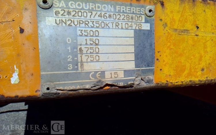 HUBIERE REMORQUE 3T5  DP-012-BR
