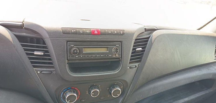 IVECO 35C13 BENNE DOUBLE CABINE  DV-835-LQ