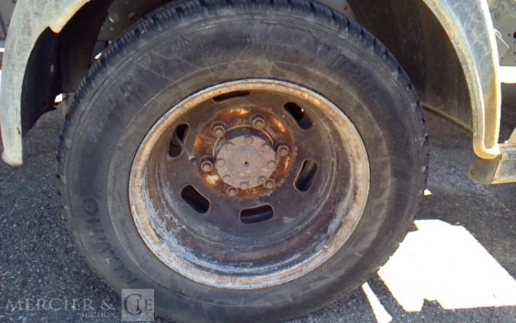 IVECO 35C13 BENNE SIMPLE CABINE COFFRE  EB-014-EM