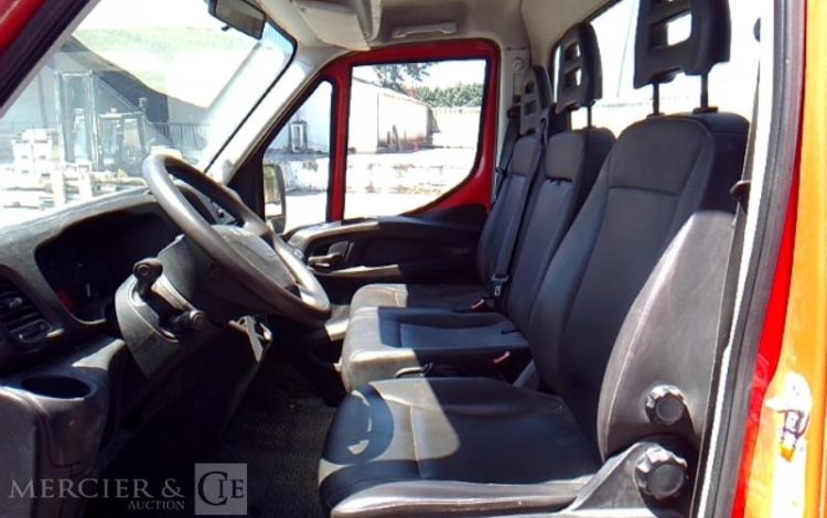 IVECO 35C13 BENNE SIMPLE CABINE COFFRE  EB-014-EM