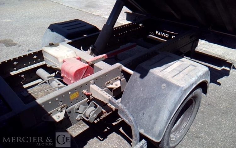 IVECO 35C13 BENNE SIMPLE CABINE COFFRE  EB-014-EM