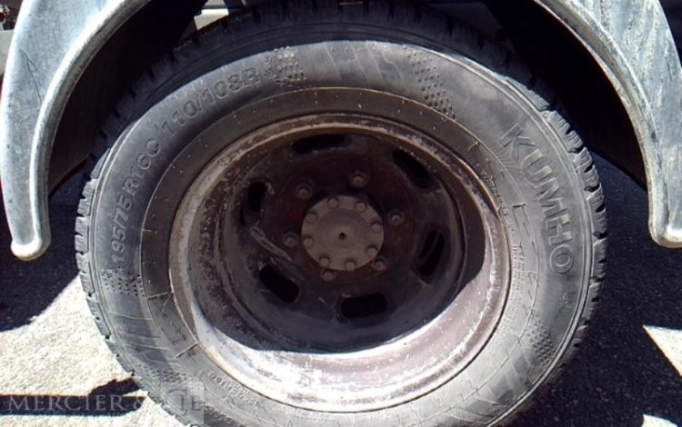 IVECO 35C13 BENNE SIMPLE CABINE COFFRE  EB-014-EM