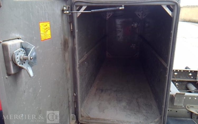 IVECO 35C13 BENNE SIMPLE CABINE COFFRE  EB-522-BE