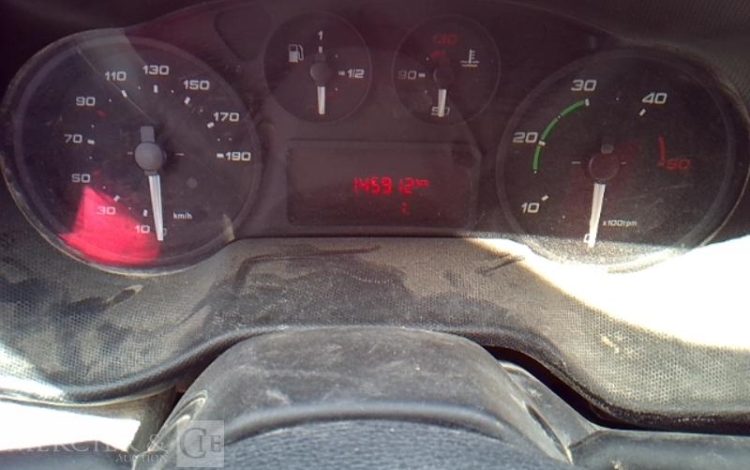 IVECO 35C13 BENNE SIMPLE CABINE COFFRE  EE-327-CS