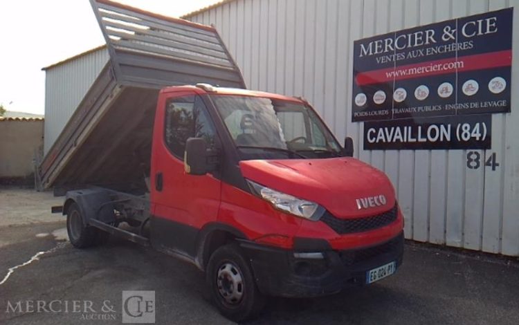 IVECO 35C13 BENNE SIMPLE CABINE COFFRE  EG-024-PY