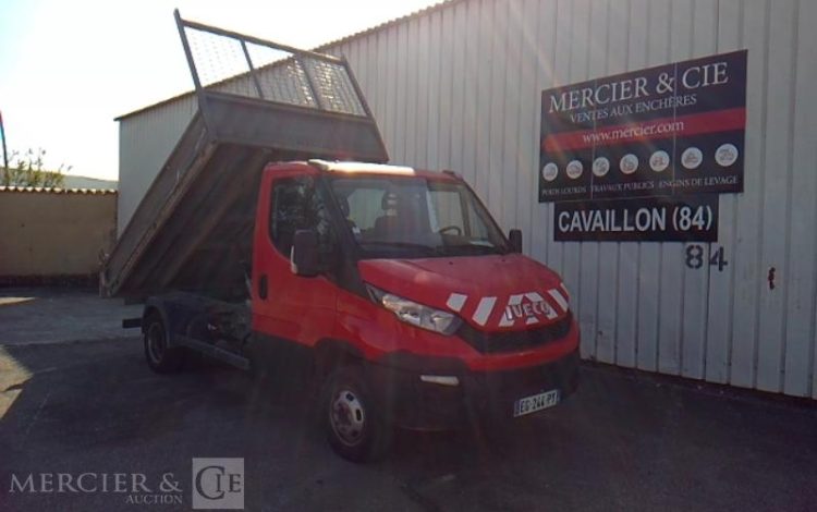 IVECO 35C13 BENNE SIMPLE CABINE COFFRE  EG-244-PY