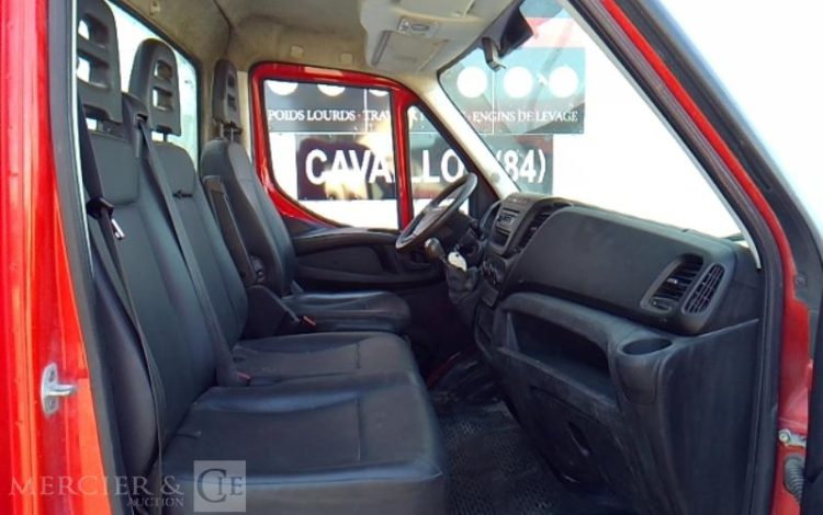 IVECO 35C13 BENNE SIMPLE CABINE COFFRE  EG-244-PY