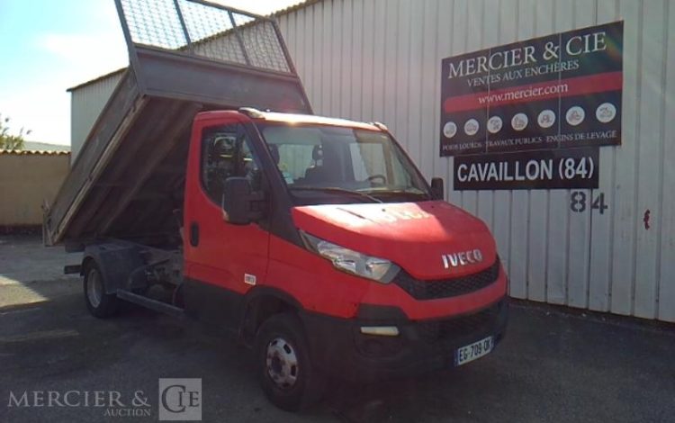 IVECO 35C13 BENNE SIMPLE CABINE COFFRE  EG-709-QK