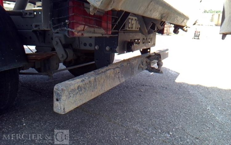 IVECO 35C13 BENNE SIMPLE CABINE COFFRE  EG-709-QK
