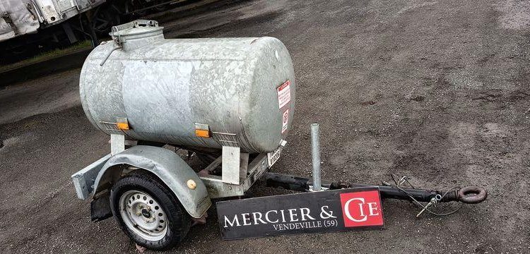 HUBIERE TONNE A EAU  EH-727-LD