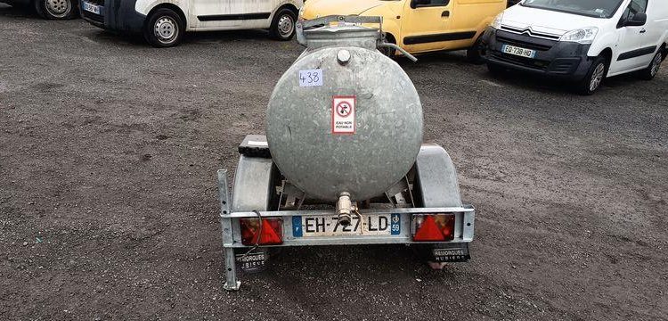 HUBIERE TONNE A EAU  EH-727-LD