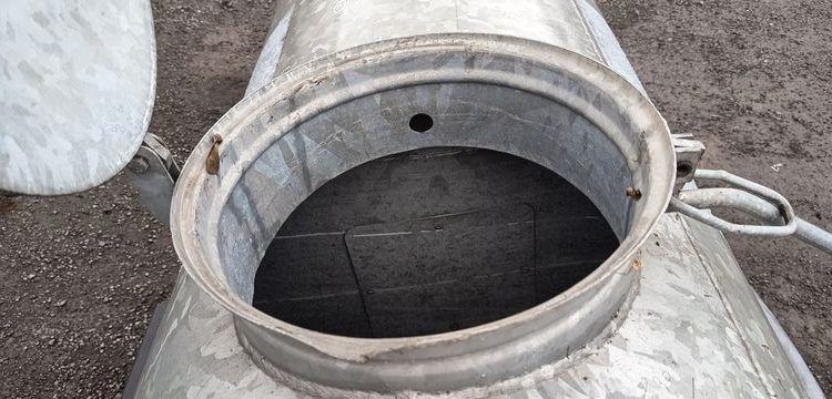 HUBIERE TONNE A EAU  EH-727-LD