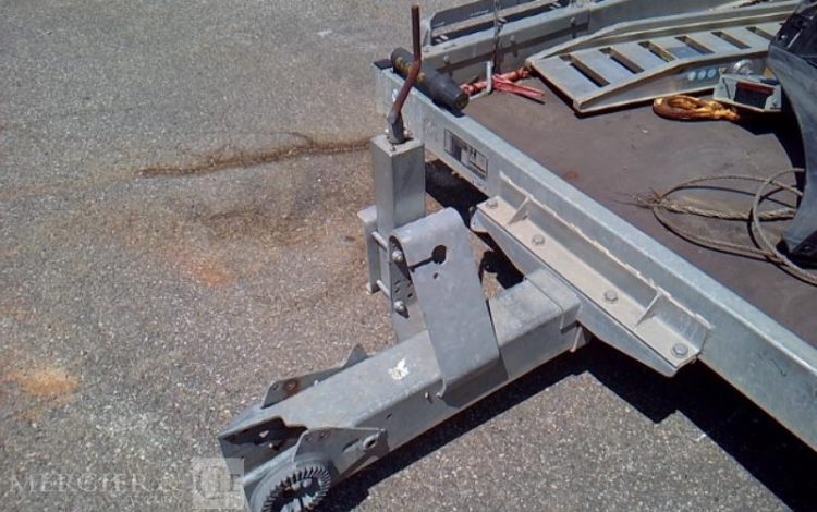 HUBIERE REMORQUE PORTE ENGIN 2 ESSIEUX PTAC 3.5T ALU EJ-752-BG