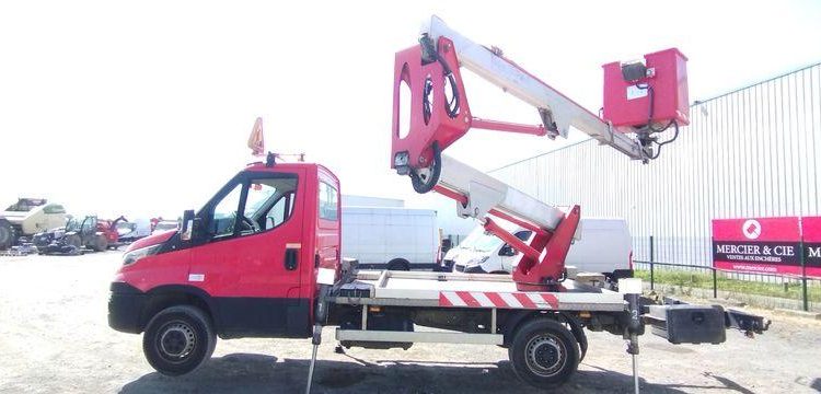 MULTITEL DAILY AVEC NACELLE MULTITEL MX170 16M  EL-198-NQ