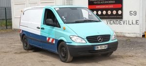 MERCEDES VITO 113 CDI EQUIPE CURAGE  EN-113-CH