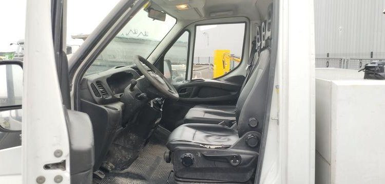 IVECO 35C12 BENNE AVEC COFFRE ACIER DIESEL – 175183 KMS – ANNEE 2017 BLANC EP-130-SL