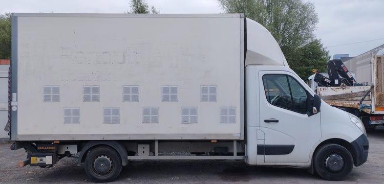 RENAULT MASTER EV 2,3 DCI 130FWD 130 CV/96KW – DIESEL – 93430 KMS – ANNEE 2017 BLANC EQ-423-JB
