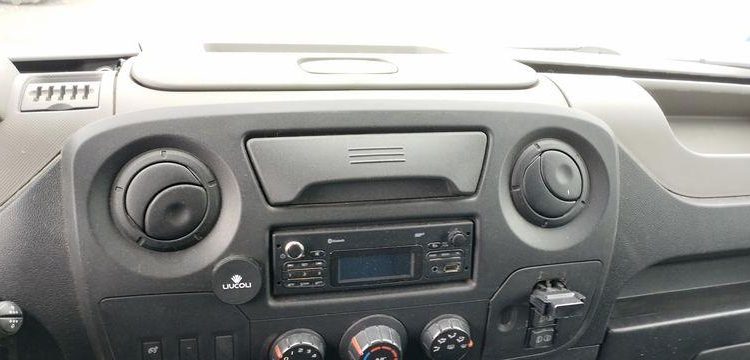 RENAULT MASTER EV 2,3 DCI 130FWD 130 CV/96KW – DIESEL – 93430 KMS – ANNEE 2017 BLANC EQ-423-JB