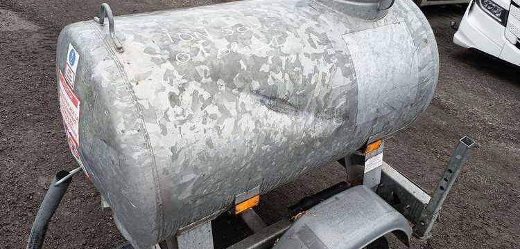 HUBIERE TONNE A EAU  ER-057-NS