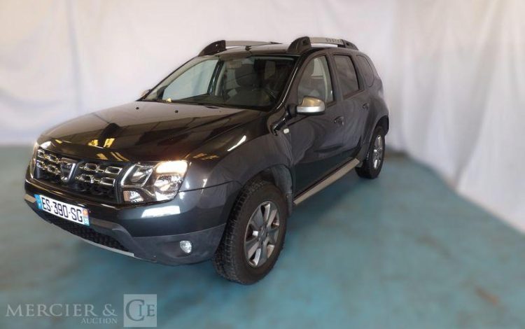 DACIA DUSTER 1,5 DCI 110CH LAUREATE PLUS 4X2 GRIS ES-390-SG