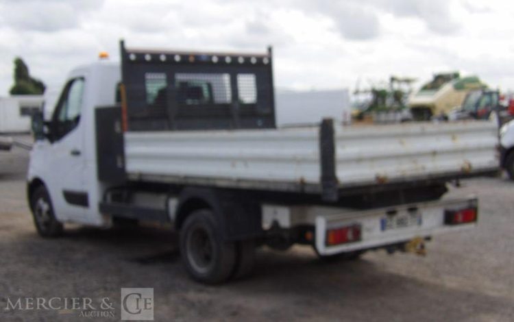 RENAULT MASTER  EZ-682-TT