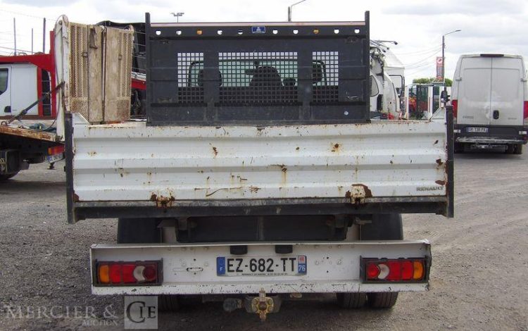 RENAULT MASTER  EZ-682-TT