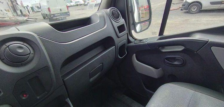 RENAULT MASTER  EZ-682-TT