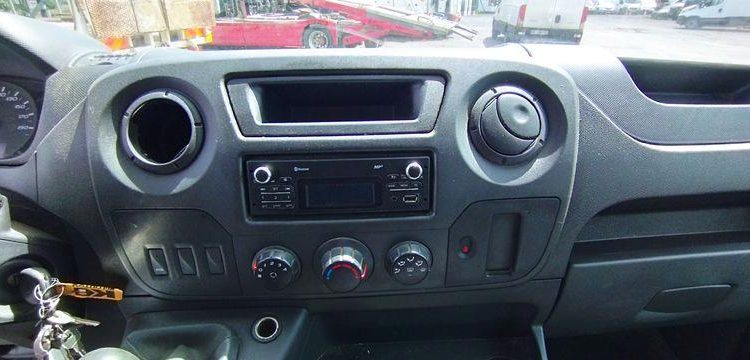 RENAULT MASTER  EZ-682-TT