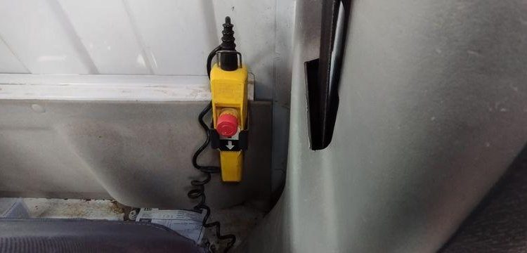 RENAULT MASTER  EZ-682-TT