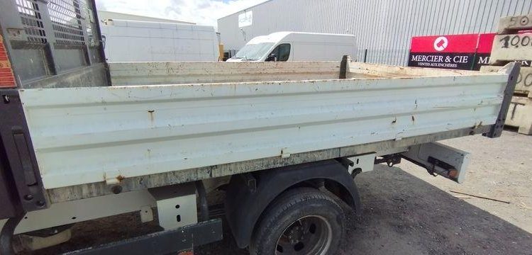 RENAULT MASTER  EZ-682-TT
