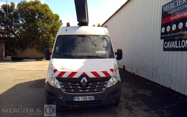 RENAULT MASTER AVEC NACELLE KLUBB K26 12A14M  FB-158-HQ