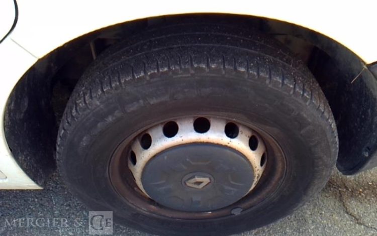 RENAULT MASTER AVEC NACELLE KLUBB K26 12A14M  FB-158-HQ