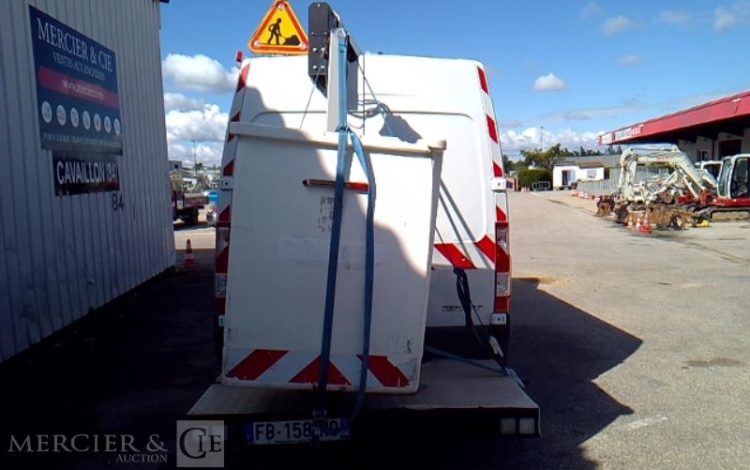 RENAULT MASTER AVEC NACELLE KLUBB K26 12A14M  FB-158-HQ