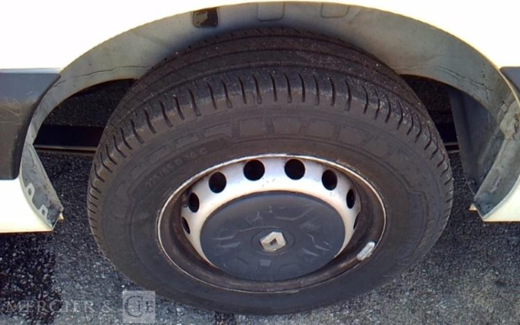 RENAULT MASTER AVEC NACELLE KLUBB K26 12A14M  FB-158-HQ