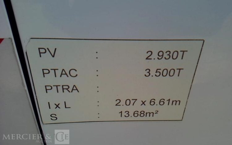 RENAULT MASTER AVEC NACELLE KLUBB K26 12A14M  FB-158-HQ