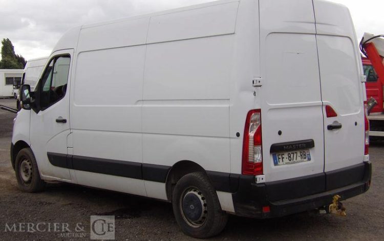 RENAULT MASTER  FF-877-RB