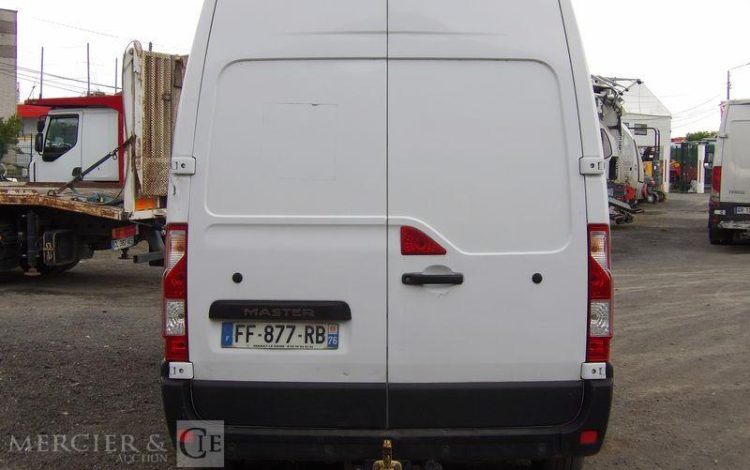 RENAULT MASTER  FF-877-RB