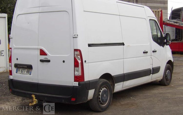 RENAULT MASTER  FF-877-RB
