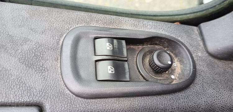 RENAULT MASTER  FF-877-RB