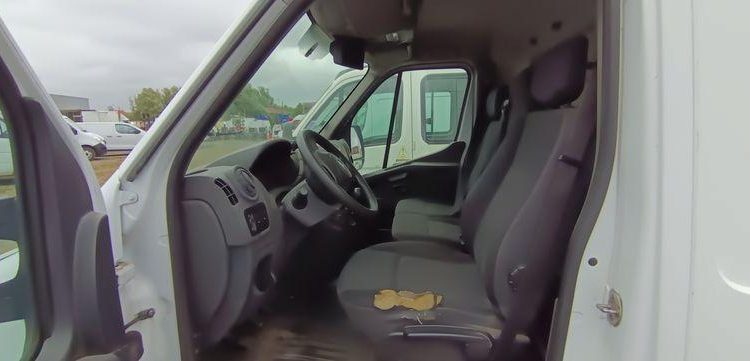 RENAULT MASTER  FF-877-RB