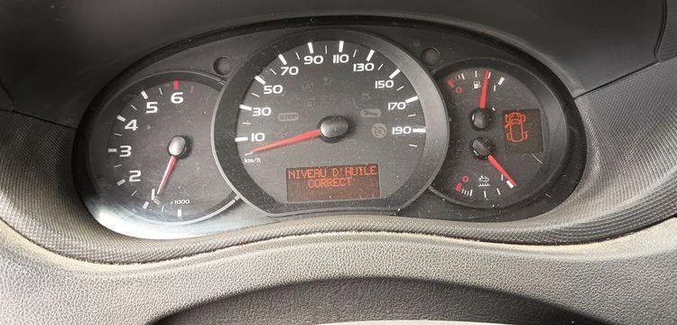RENAULT MASTER  FF-877-RB