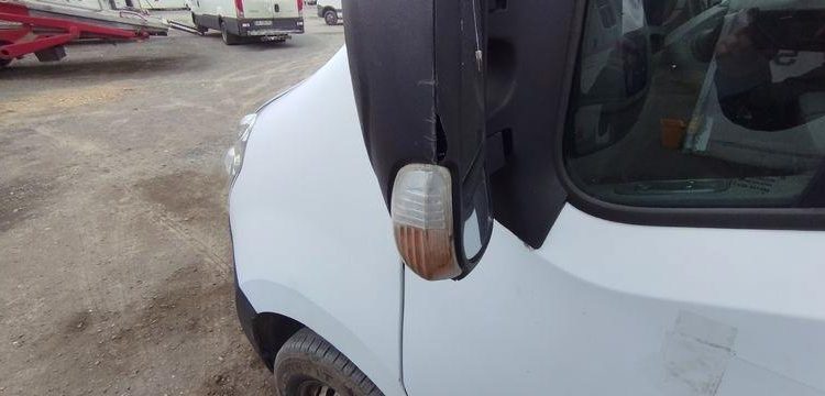 RENAULT MASTER  FF-877-RB