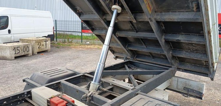 RENAULT MASTER  FG-592-EB