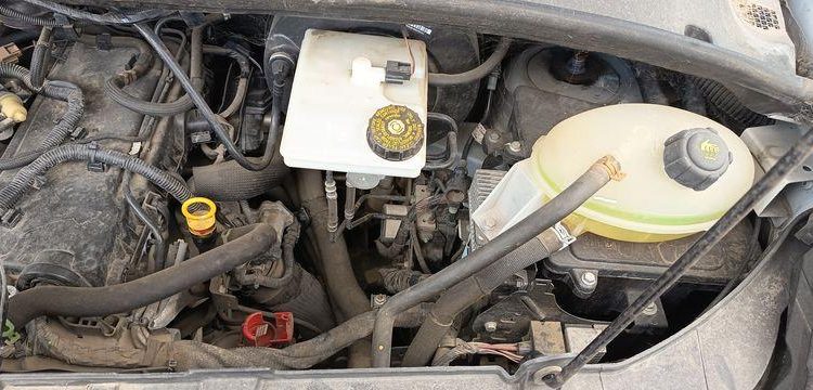 RENAULT MASTER  FG-592-EB