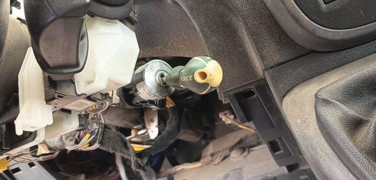 RENAULT MASTER  FG-592-EB