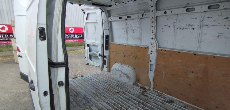 RENAULT MASTER  FH-075-GC
