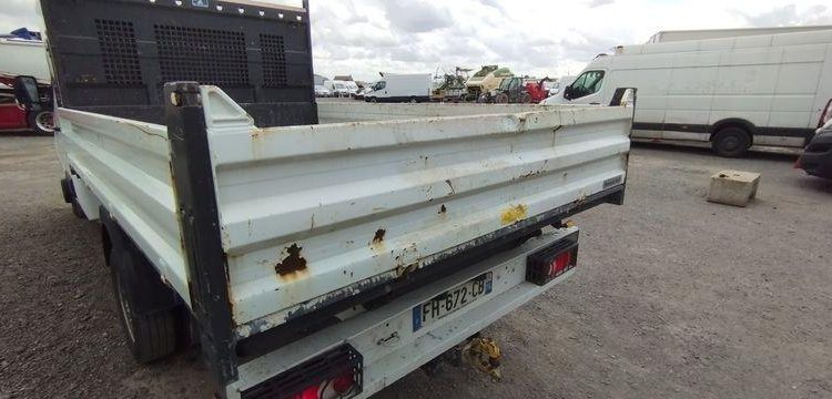 RENAULT MASTER  FH-672-CB