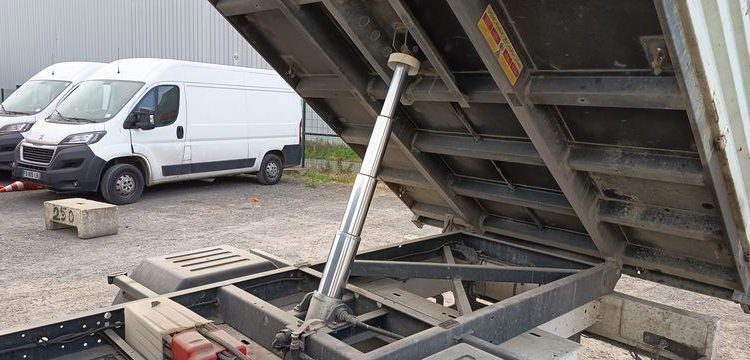RENAULT MASTER  FH-777-CB