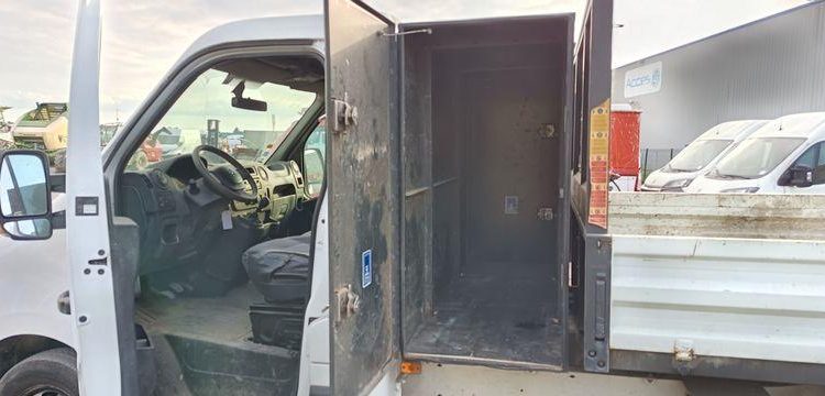 RENAULT MASTER  FH-777-CB