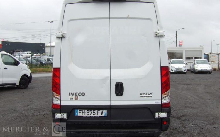 IVECO DAILY 35S14 NON ROULANT BLANC FH-975-FV